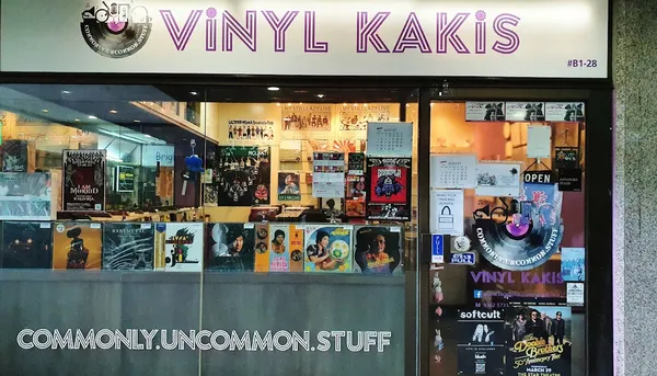 Record store thumbnail: Vinyl Kakis