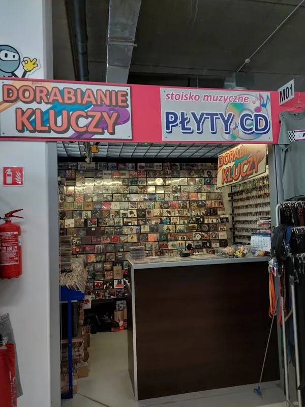 Record Store: Płyty CD- stoisko muzyczne, Dorabianie kluczy