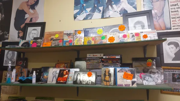 Record store thumbnail: Chris's Music