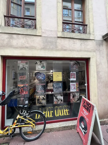 Record Store: The dark side