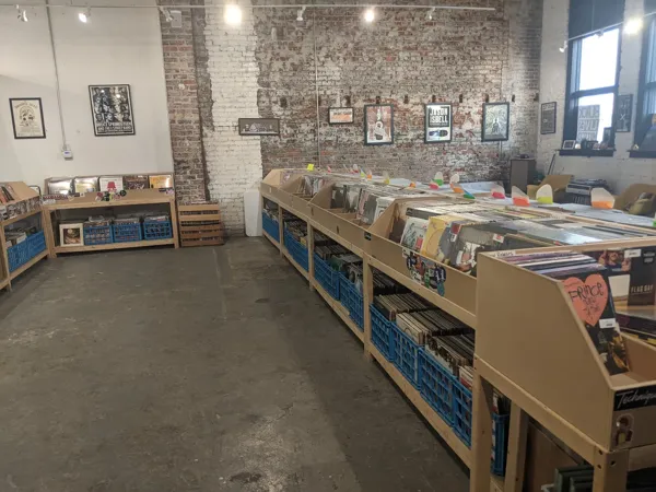 Record store thumbnail: Vinyl Cup Records