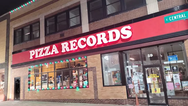 Record store thumbnail: Pizza Records
