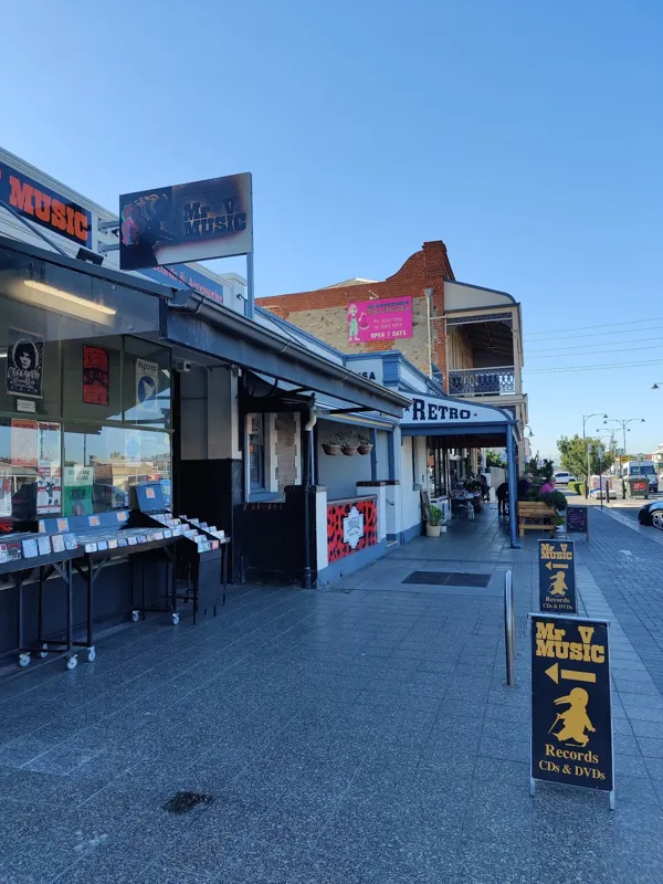 Record Store: Mr V Music