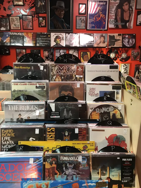 Pinball Alley Vintage