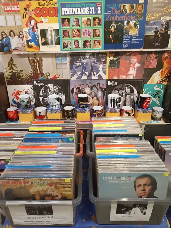 Record Store: MUSONE