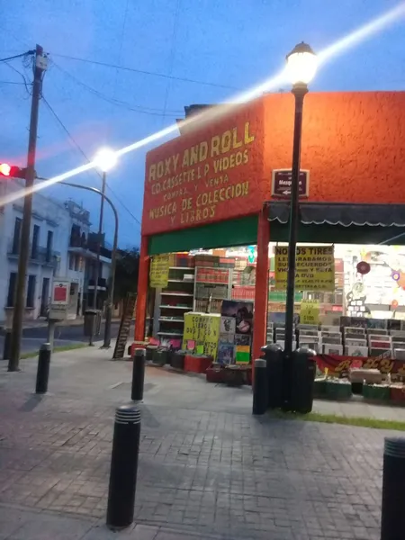 Record Store: Roxy and Roll