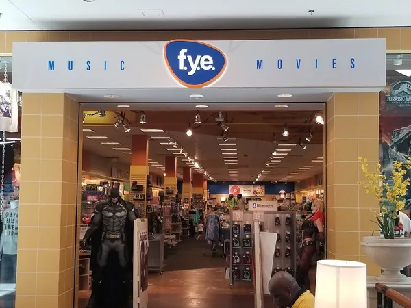Record store thumbnail: FYE