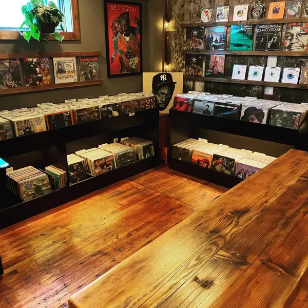 Record store thumbnail: The Vinyl Room