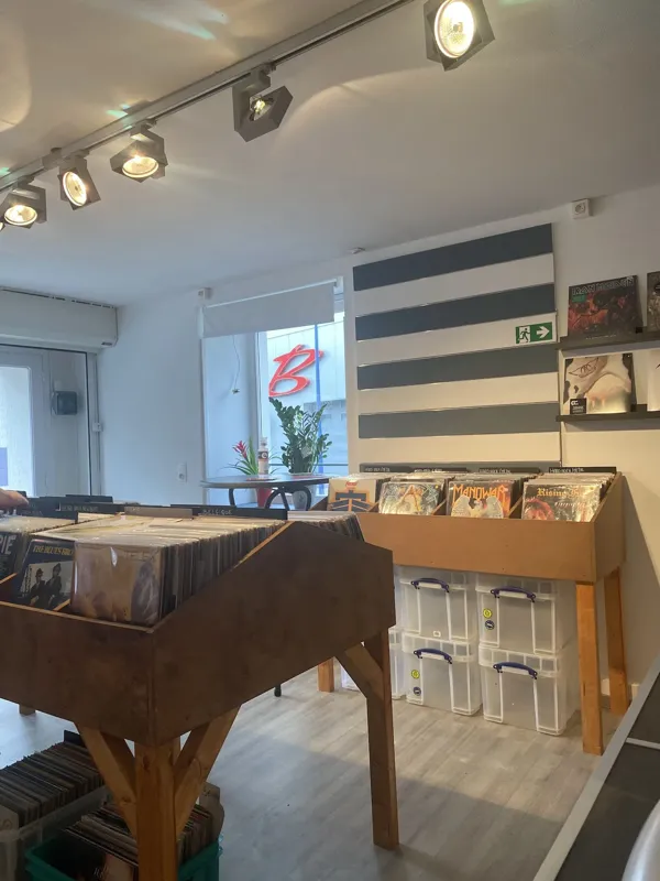 Record Store: LE DISC’O’BAR