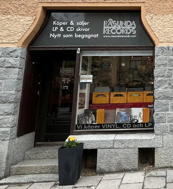 Record store thumbnail: Hot Records | Din Skivbutik i Stockholm