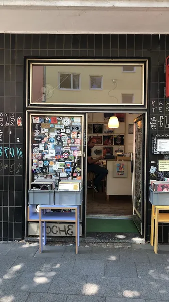 Record store thumbnail: a-Musik