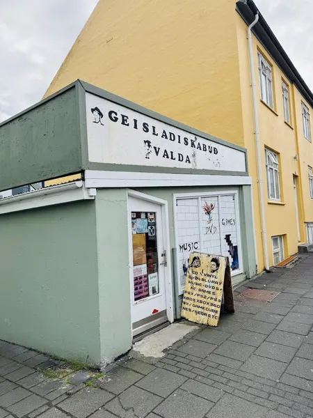 Record store thumbnail: Geisladiskabúð Valda