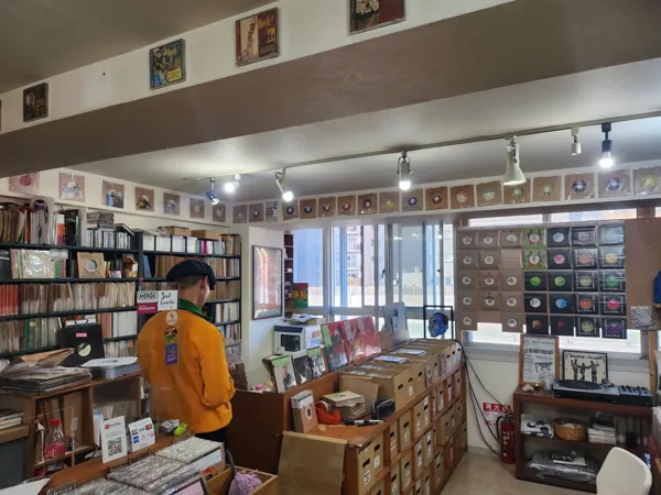 Record Store: Drum&Bass Records / NIGHT WAX Records