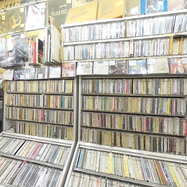 Record store thumbnail: ワークス