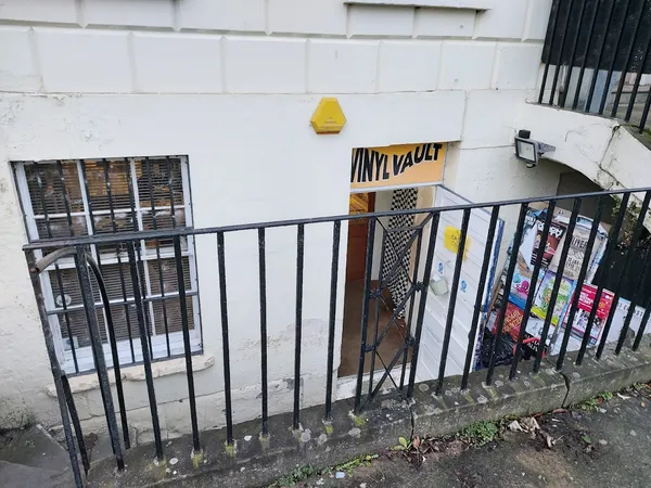 Record store thumbnail: Vinyl Vault