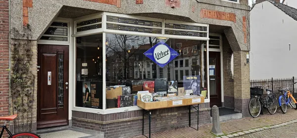 Record store thumbnail: VelvetMusic