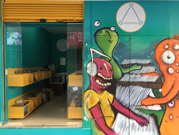 Record Store: Discambo