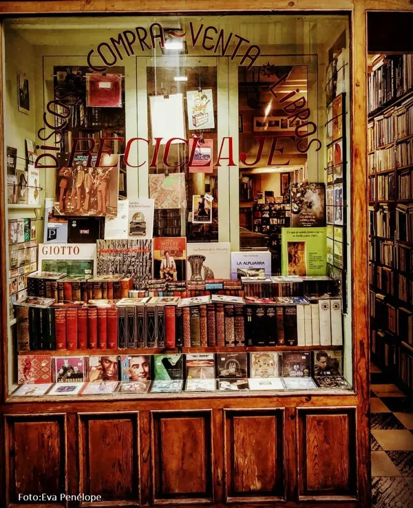 Record Store: Librería Reciclaje