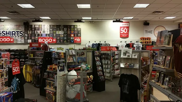 Record store thumbnail: FYE