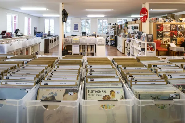 Record Store: Vinyl to Second Store