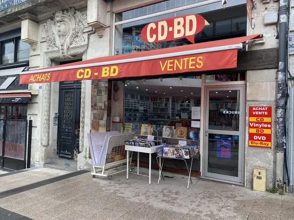 Record Store: CD-BD