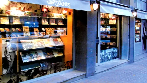 Record Store: Blue Sounds