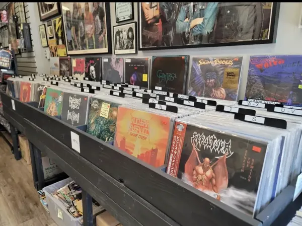 Vinyl Addiction Records