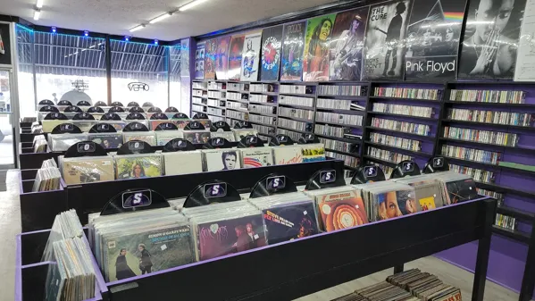 Record store thumbnail: Vinyl Vault Records