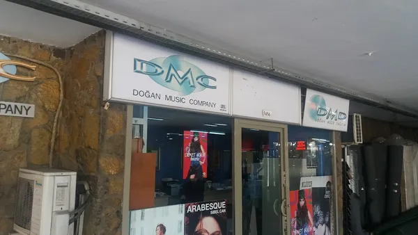 Record Store: Doğan Music Company
