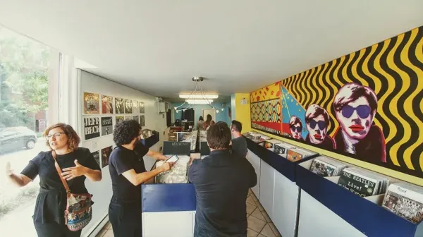 Vinyle Scène - Disquaire Vieux-hull