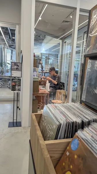 Record store thumbnail: Jazzy Sport Omotesando