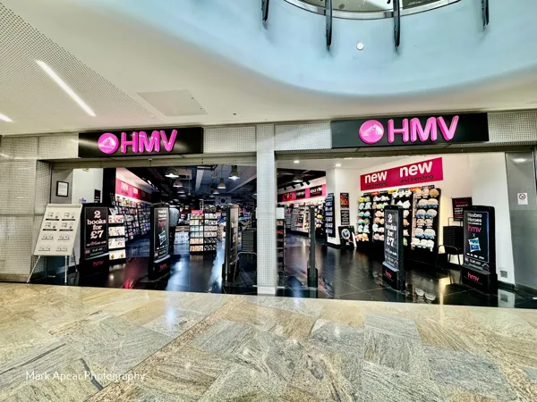 Record store thumbnail: hmv