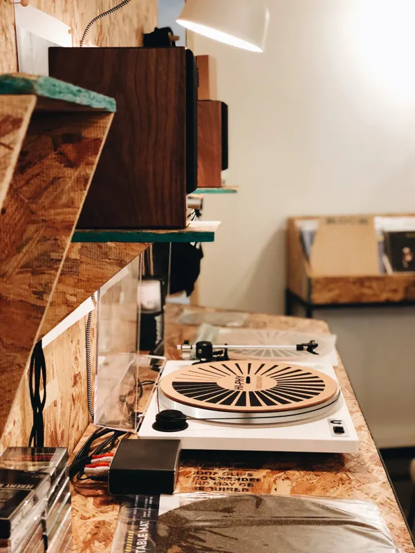 Record Store: Hi-Phy Records