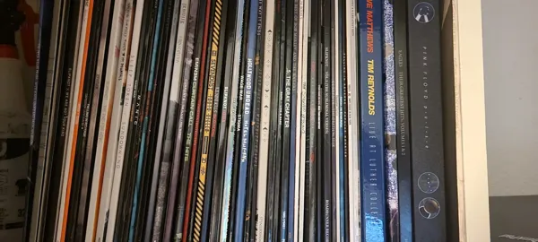 Record store thumbnail: Zia Records (Thunderbird)