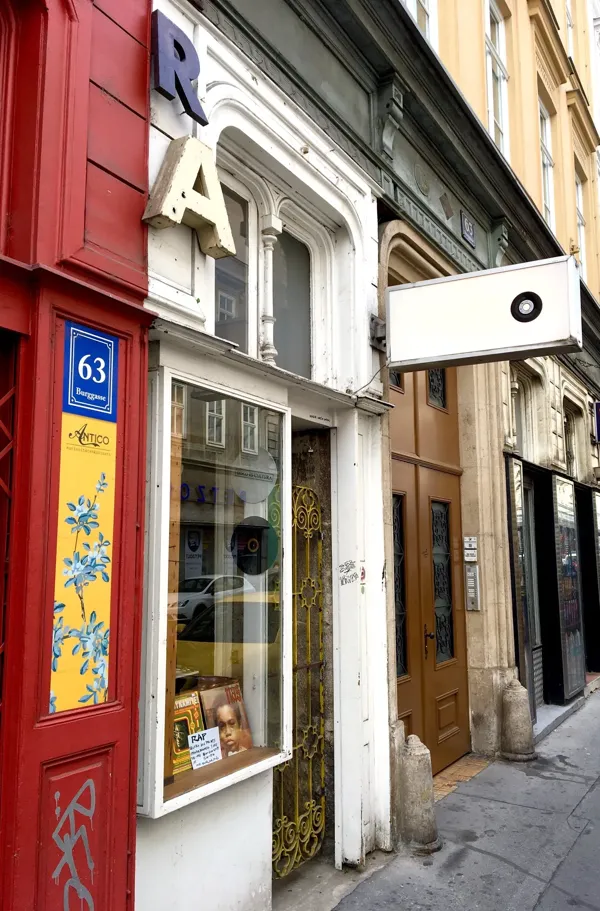 Record Store: RAP - Records and Prints