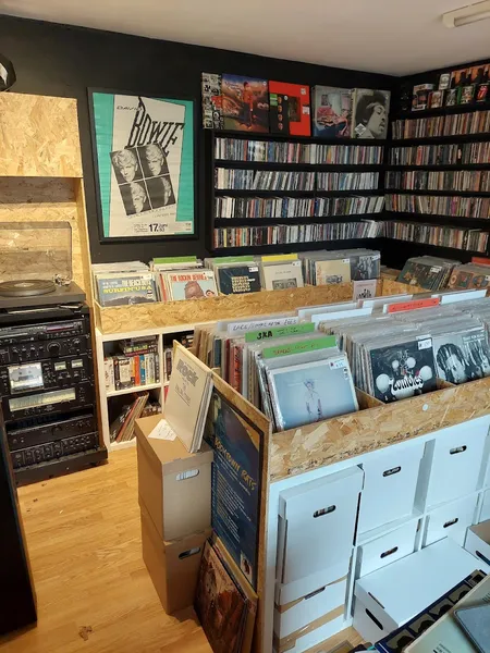 Record store thumbnail: Rotten Records