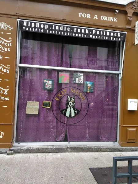 Record Store: Exit Music For A Drink