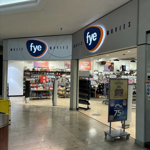 Record store thumbnail: FYE