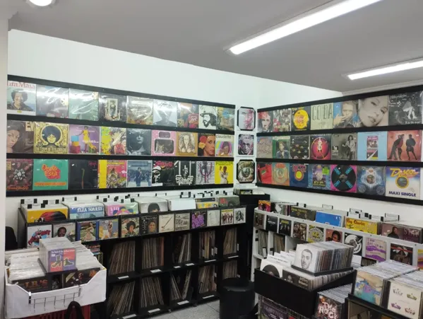 Record Store: Mr. Groove Records