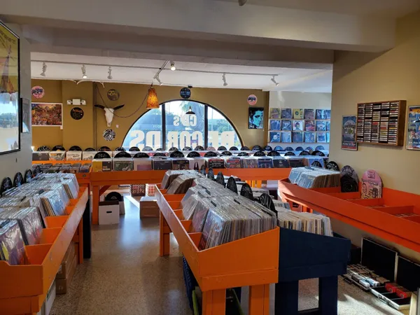 Record store thumbnail: St. Pete Records