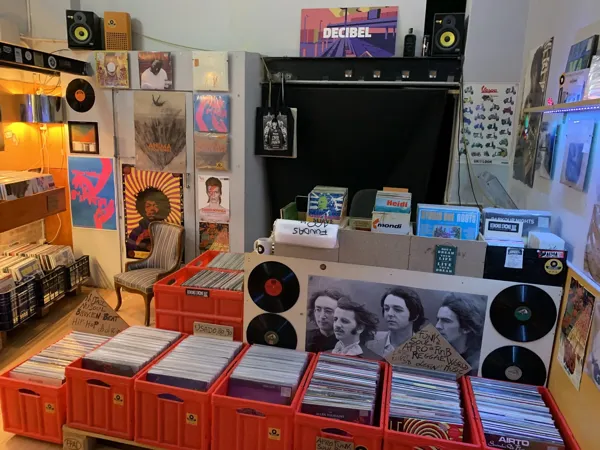 Record Store: Decibel