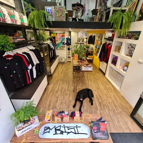 Record store thumbnail: Royal With Cheese