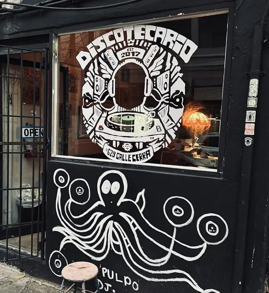 Record store thumbnail: Discotecario