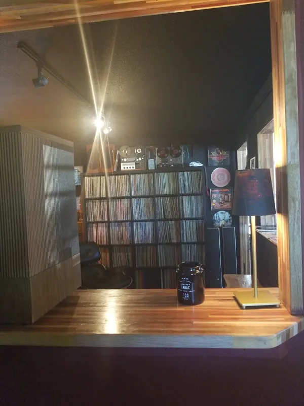 Record store thumbnail: Gig Harbor Audio