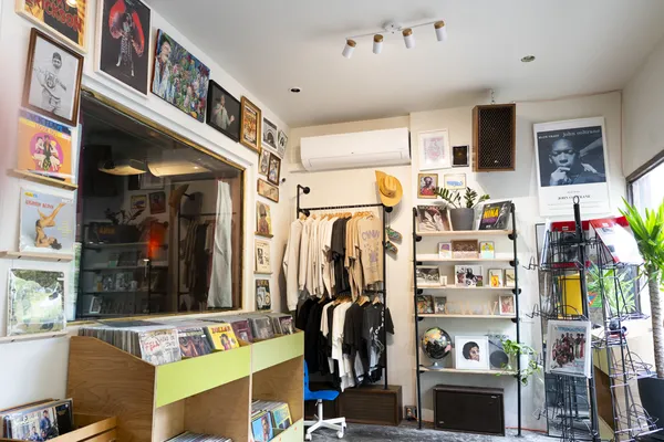 Record store thumbnail: CWW RADIO SHOP