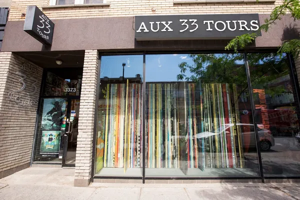 Record Store: Aux 33 Tours