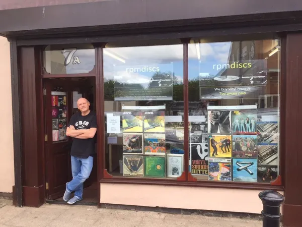 Record store thumbnail: rpmdiscs-vinyl records