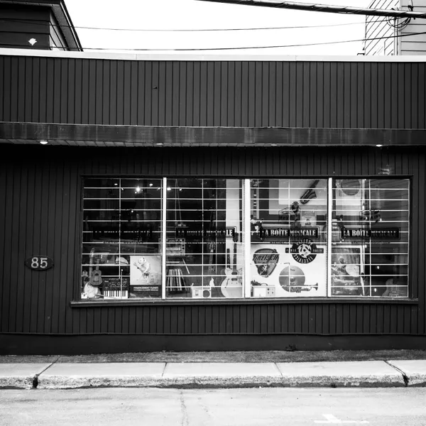 Record store thumbnail: La Boîte Musicale