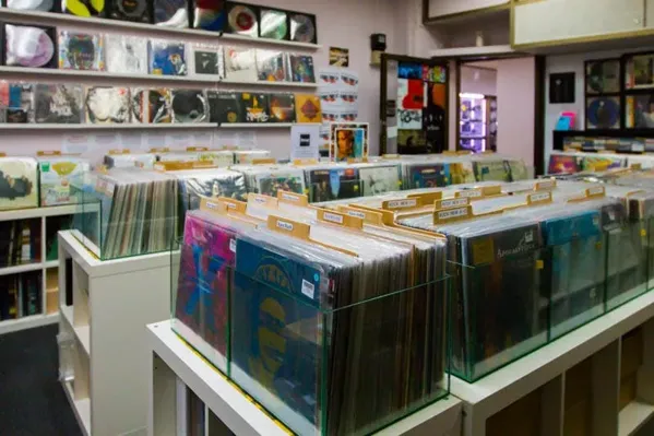 Vinylicious