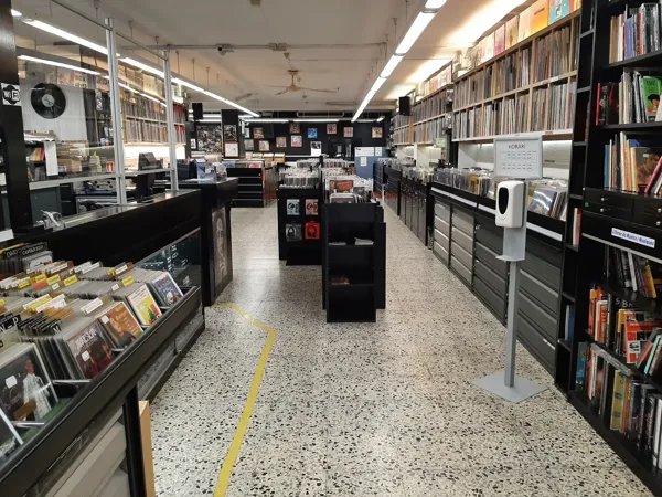 Record Store: Disco 100